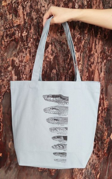 画像8: 「自然史のイラストレーション〜描いて伝える・描いて楽しむ〜」 トートバッグ「ヘビ8種」 (8)